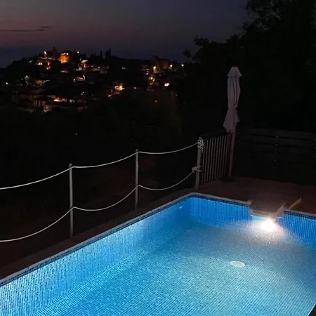Marina Villa Kalamítsi