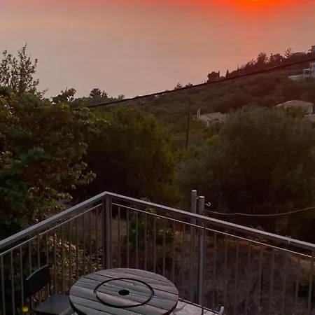 Marina Villa Kalamítsi